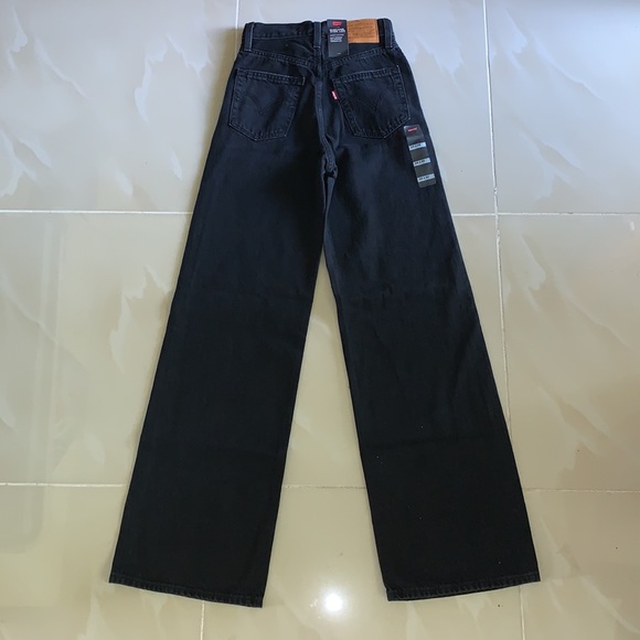 NWT Levi's Ribcage Wide Leg Jeans - Picture 6 of 8